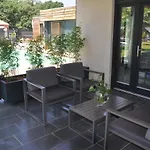 Villa-carroubier